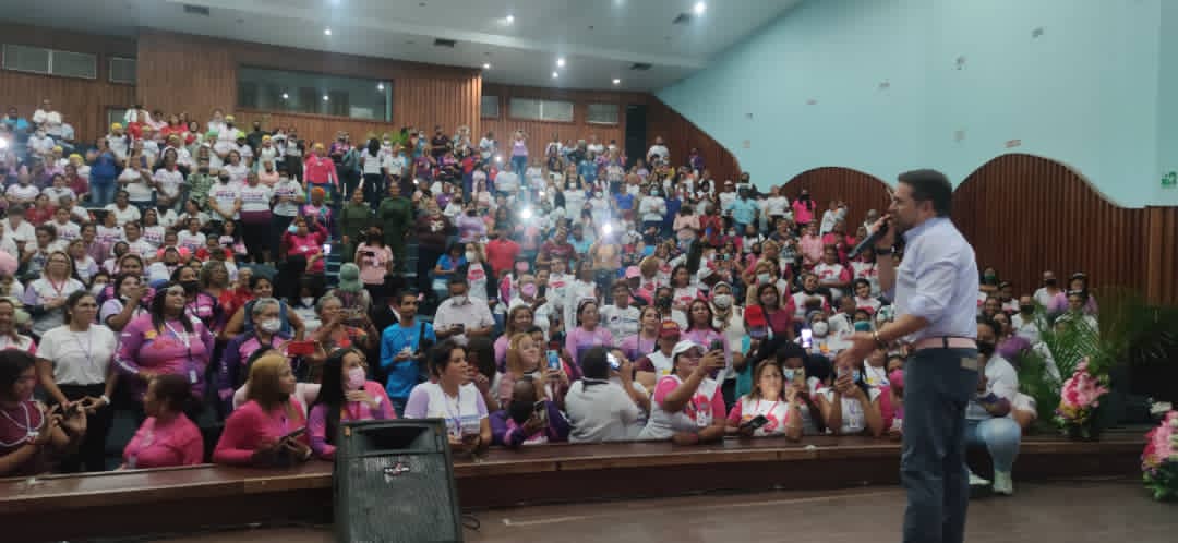 Carabobo: Congreso Venezolano de las Mujeres