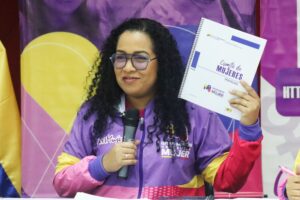 Lee más sobre el artículo Impulsan la creación de equipos promotores rumbo a la Federación Venezolana de Mujeres