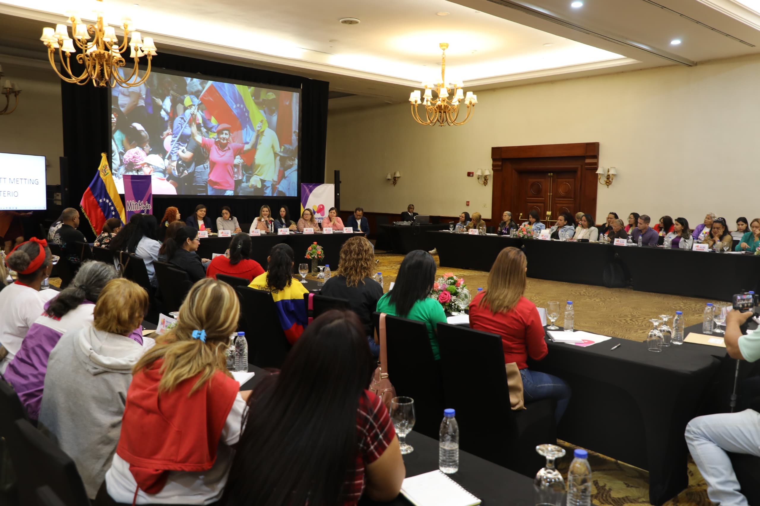 En este momento estás viendo Casi 5 millones de mujeres registradas en la Gran Misión Venezuela Mujer