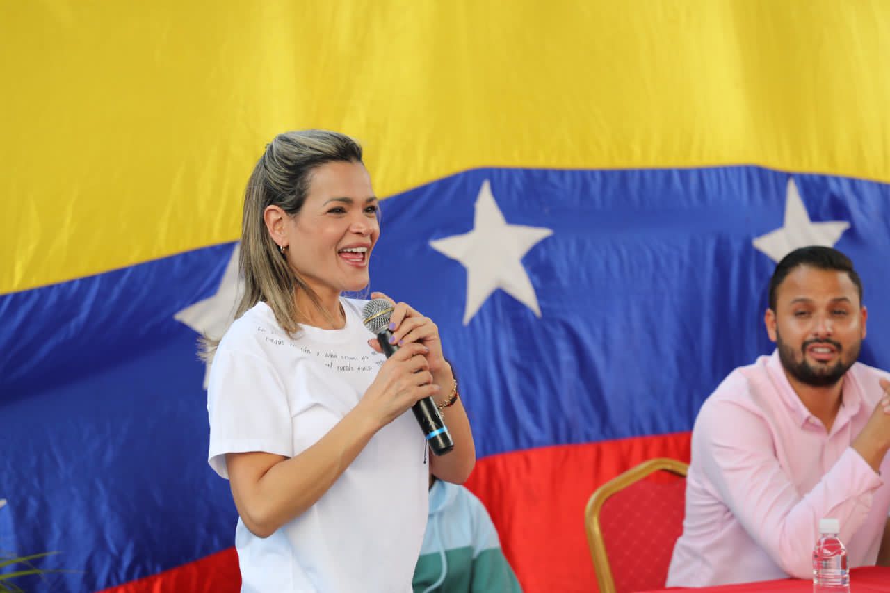 Lee más sobre el artículo Ministra Dheliz Álvarez defendió la dignidad del pueblo venezolano en Asamblea de las 7T