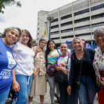 Mujeres patriotas acompañaron al Presidente Nicolás Maduro en el TSJ