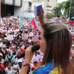 Dheliz Álvarez: “Venezuela seguirá teniendo paz y democracia”