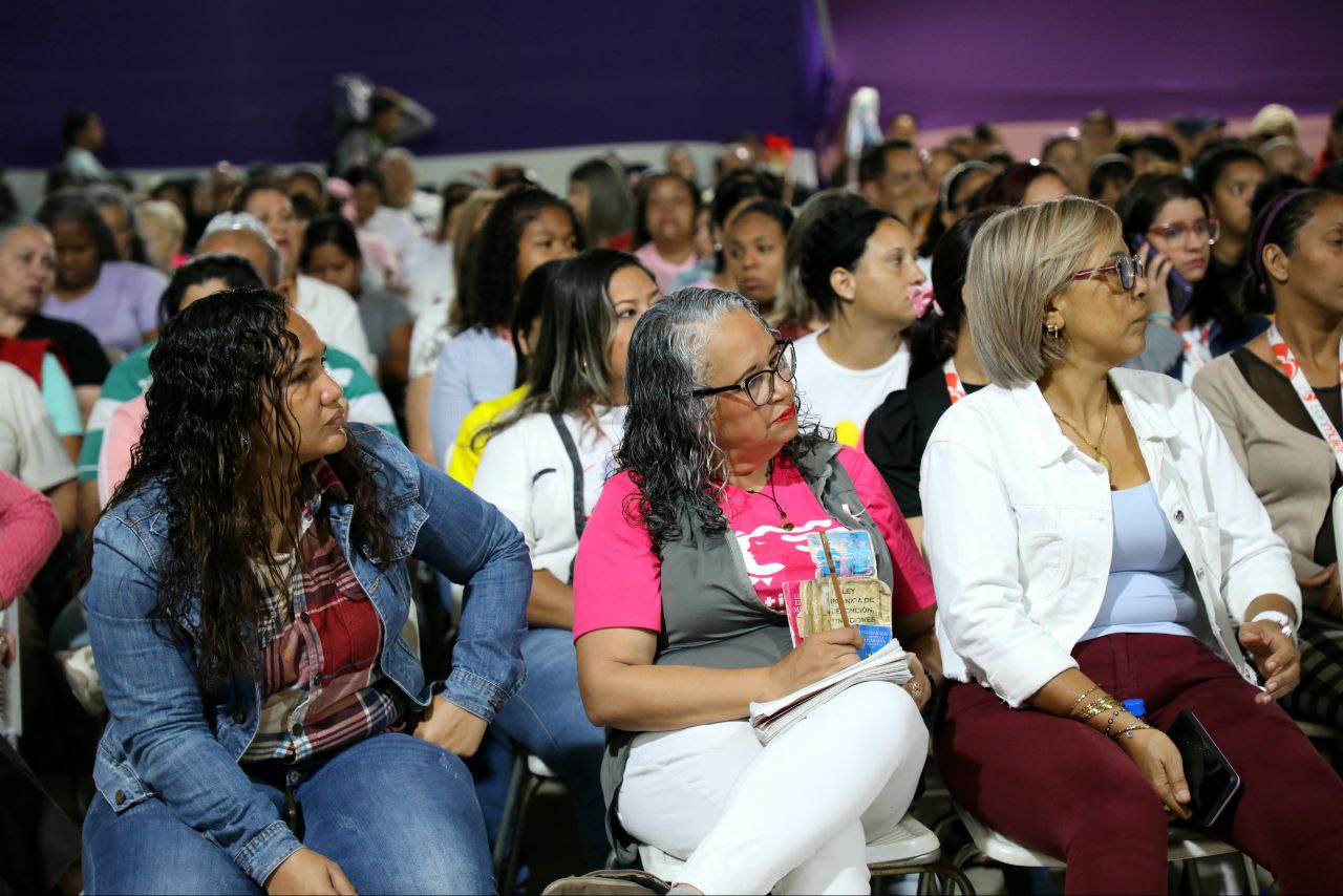 En este momento estás viendo Jhoanna Carrillo: “Cinco son las generaciones que hemos garantizado la Paz en el país”