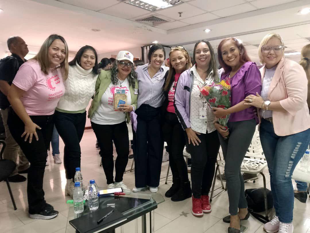 En este momento estás viendo Mujeres venezolanas son antorchas de luz en la lucha por la igualdad y el fin de la violencia 