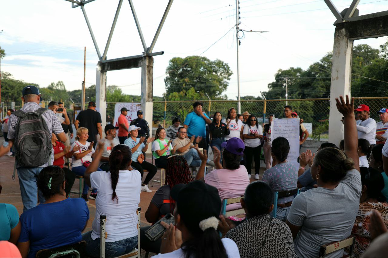 En este momento estás viendo Gobierno Bolivariano busca empoderar al poder popular y garantizar la atención social en el territorio