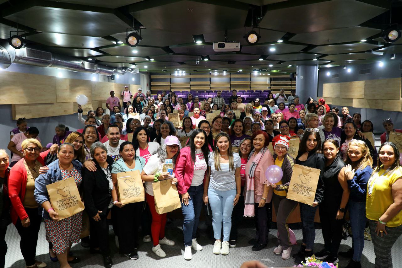 En este momento estás viendo Encuentro nacional capacita a defensoras de los derechos de la mujer