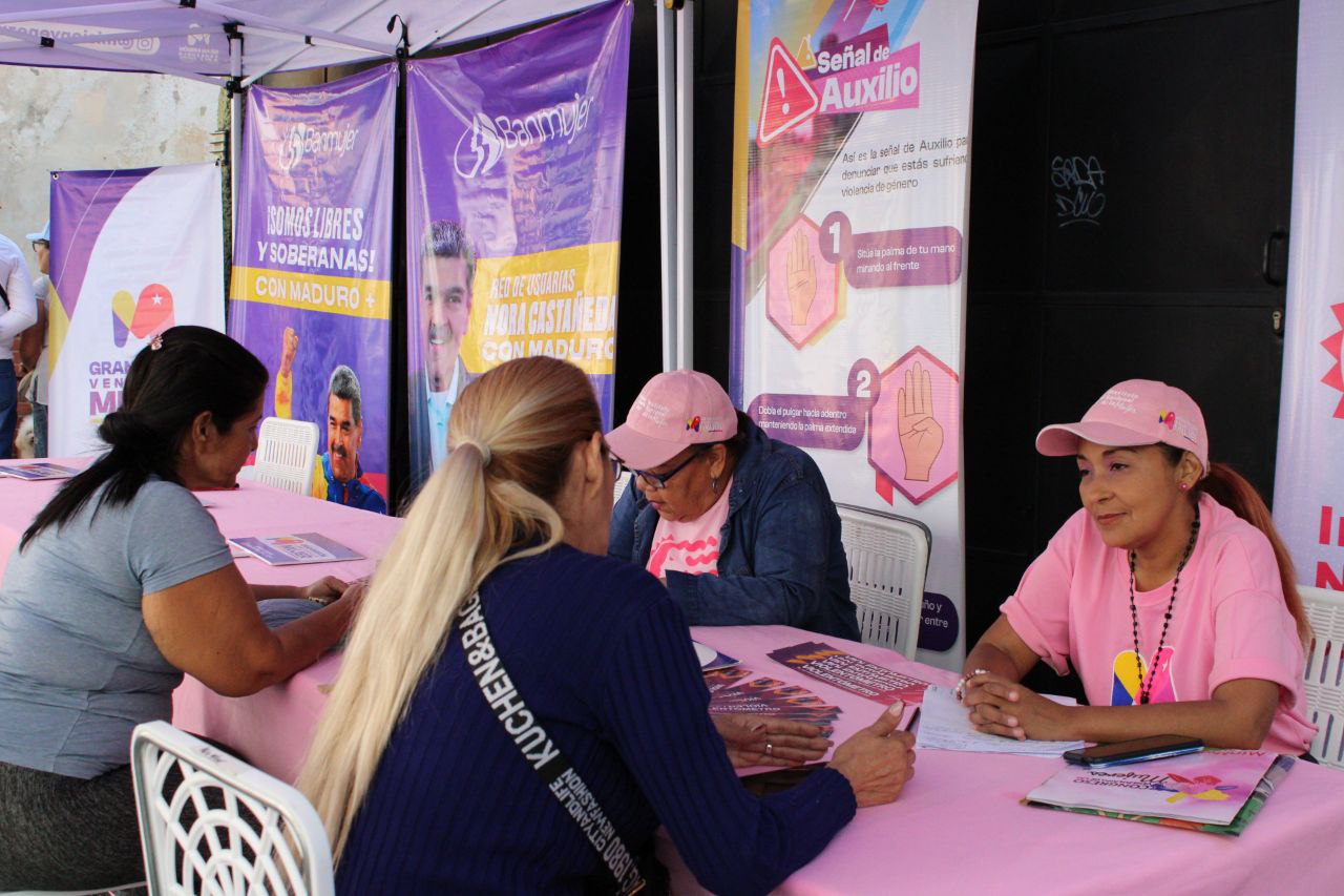 En este momento estás viendo Jornada Integral Comunitaria de la GMVM atendió a familias de La Candelaria