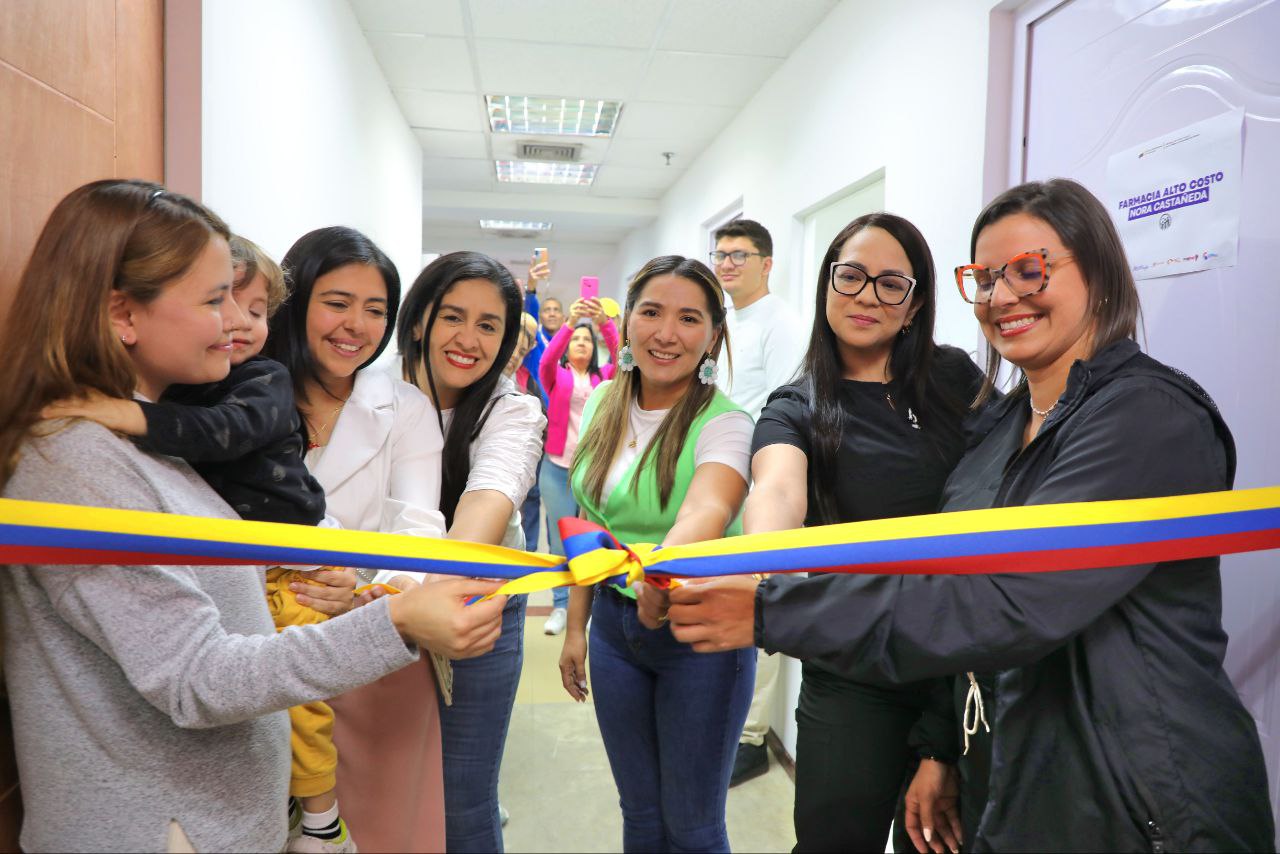 Lee más sobre el artículo Inauguran laboratorio clínico para mejorar la atención de trabajadores del MinMujer