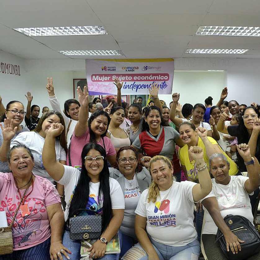 En este momento estás viendo Mujeres emprendedoras se capacitan para elevar crecimiento productivo familiar y comunal