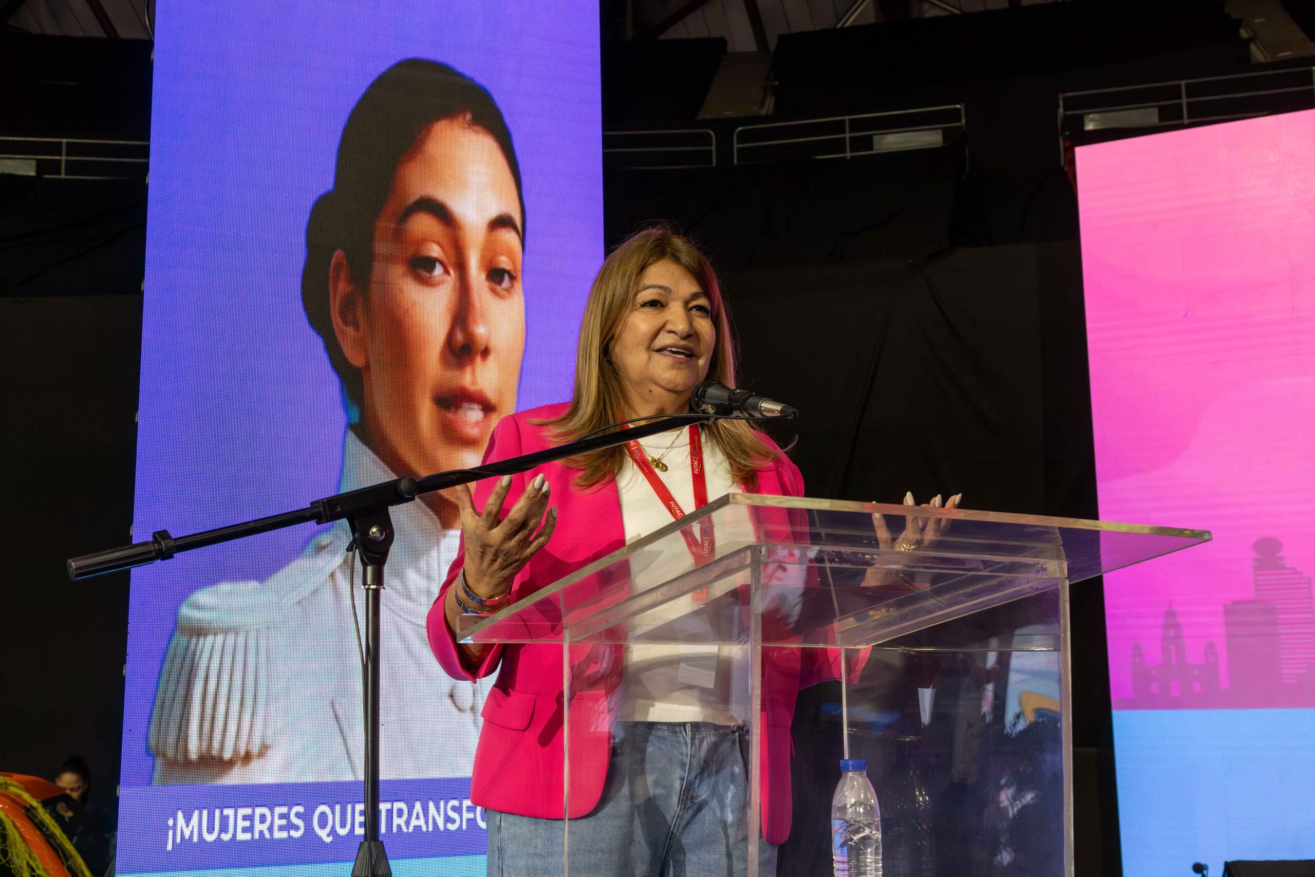En este momento estás viendo MinMujer participa en el 3er Encuentro Internacional de Mujeres de la FUTAC en Caracas