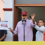 MinMujer se moviliza junto al pueblo para conmemorar el natalicio del Comandante Chávez y celebrar victoria del presidente Maduro
