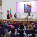 MinMujer impulsa conversatorio sobre el marco jurídico con enfoque de género