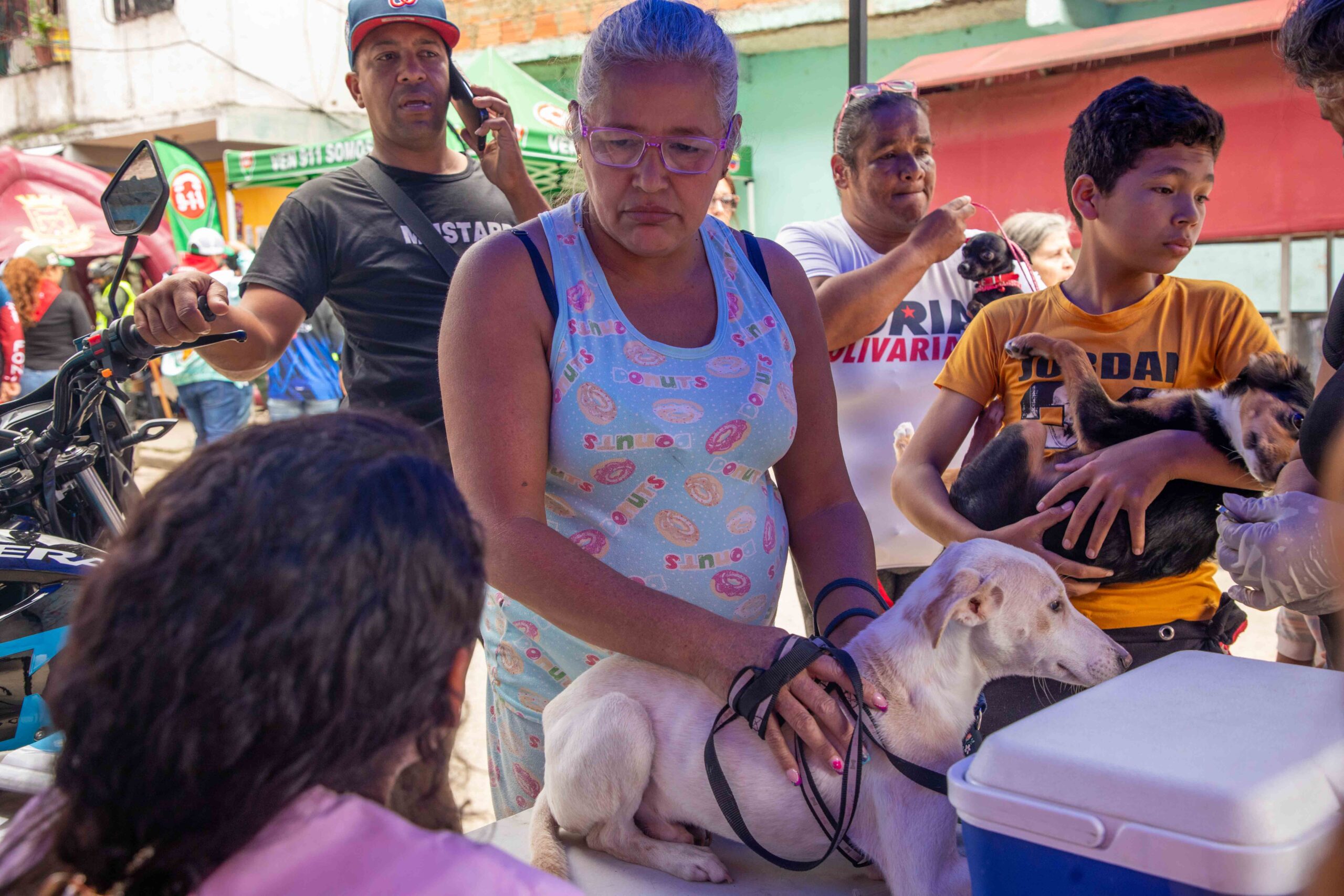 En este momento estás viendo Más de 5.700 familias de Petare recibieron atención integral en la jornada del Plan Antonio José de Sucre