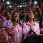 MinMujer encendió luces rosas y dio la bienvenida a la Navidad 2025 en Caracas