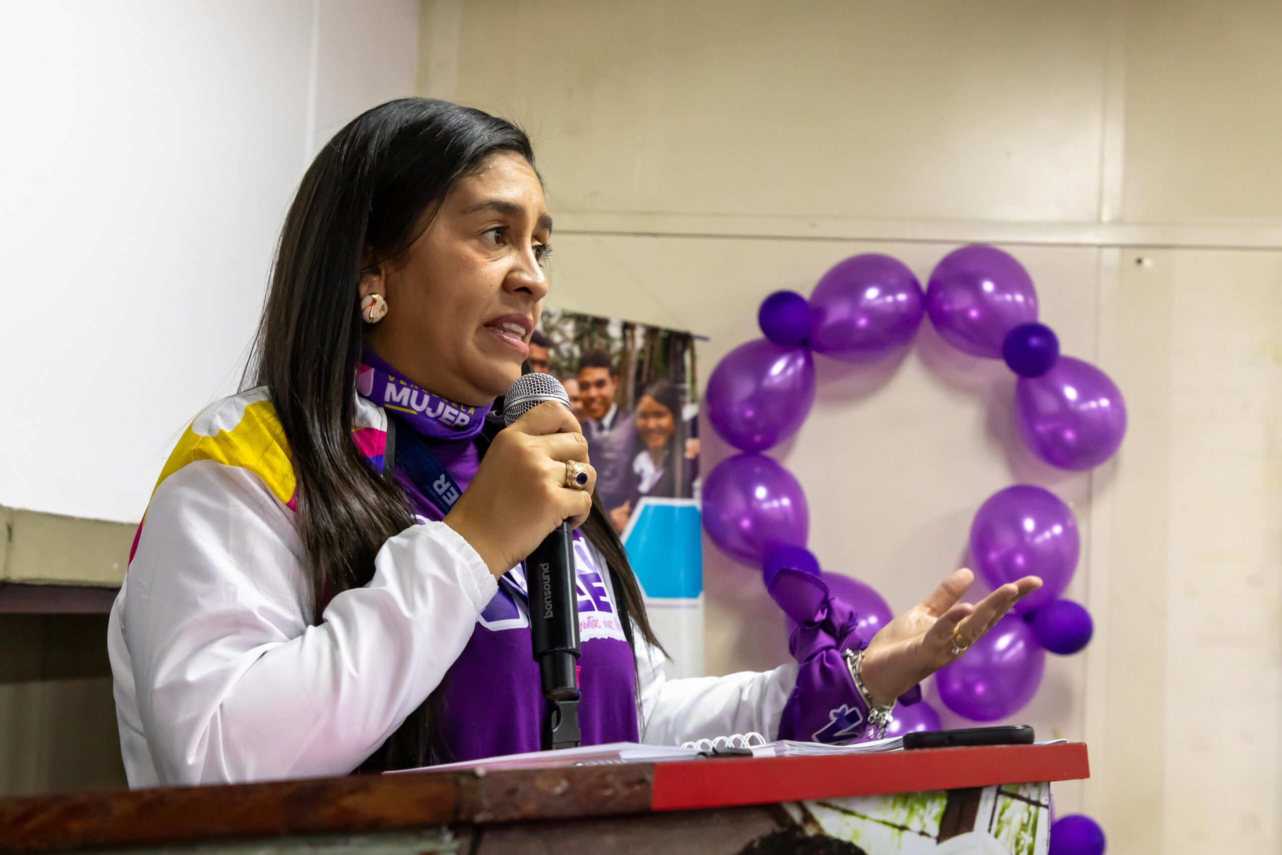 En este momento estás viendo MinMujer lleva a cabo foro en el marco del Mes Violeta para la erradicación de la violencia de género