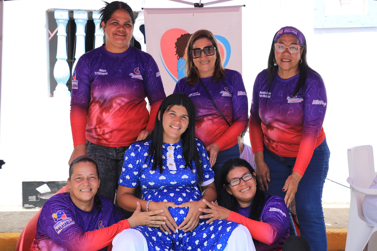 Lee más sobre el artículo Operación Sucre en Transformación brindó atención integral a familias en la comuna «Campeche Somos Todos»