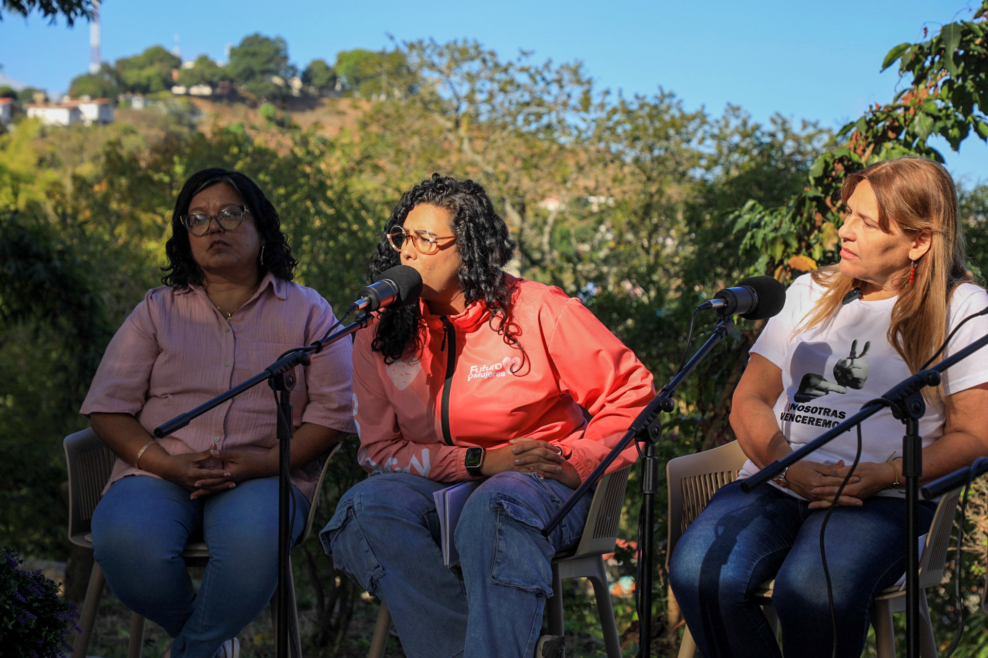 En este momento estás viendo Alma de Mujer: Voceras alzan su voz por la liberación de Cilia Flores y del presidente Nicolás Maduro, a un mes de su secuestro