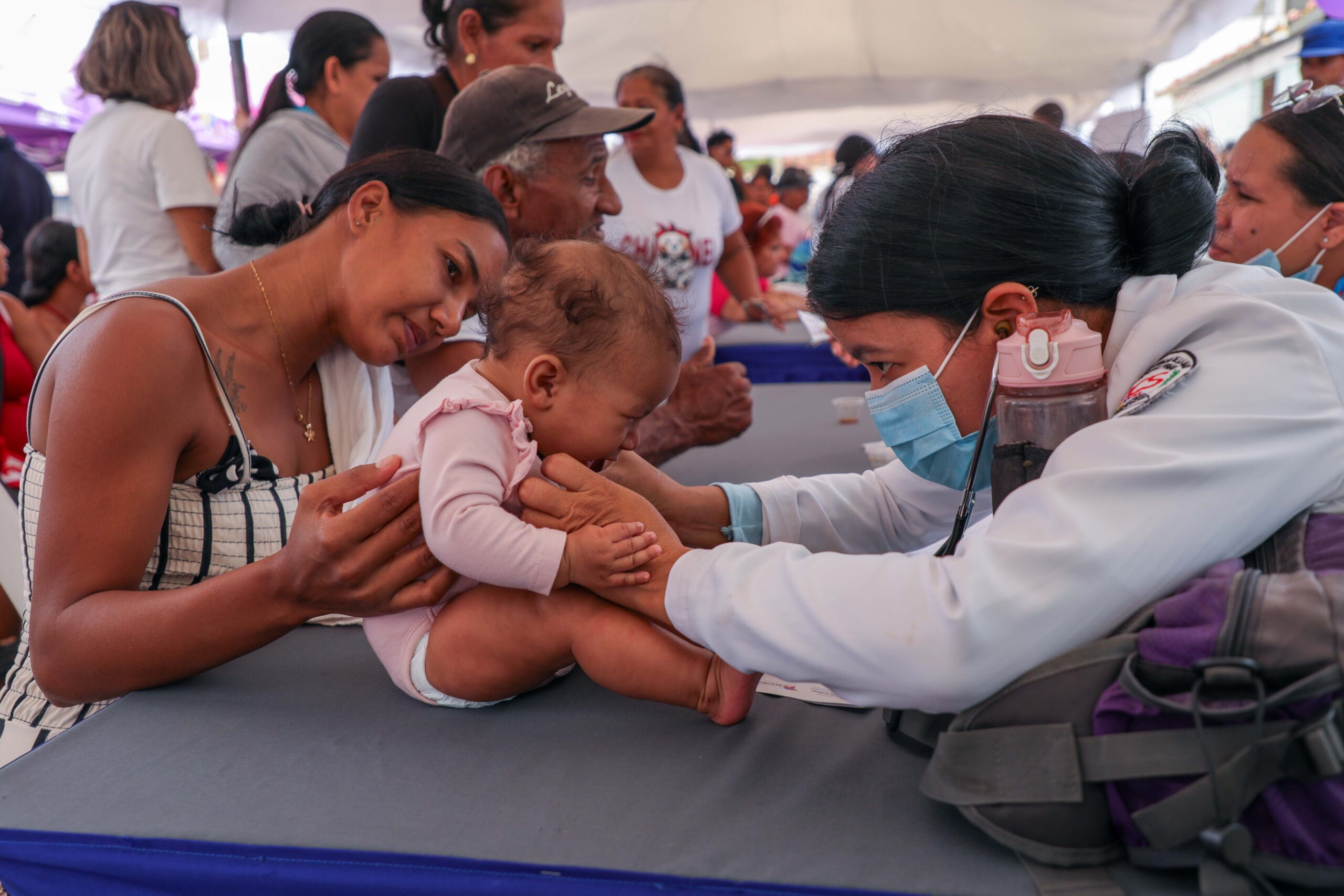 Lee más sobre el artículo Jornada de atención social a la mujer fortalece los vértices 1 y 4 de la GMVM atendiendo a más de tres mil mujeres en el estado Sucre