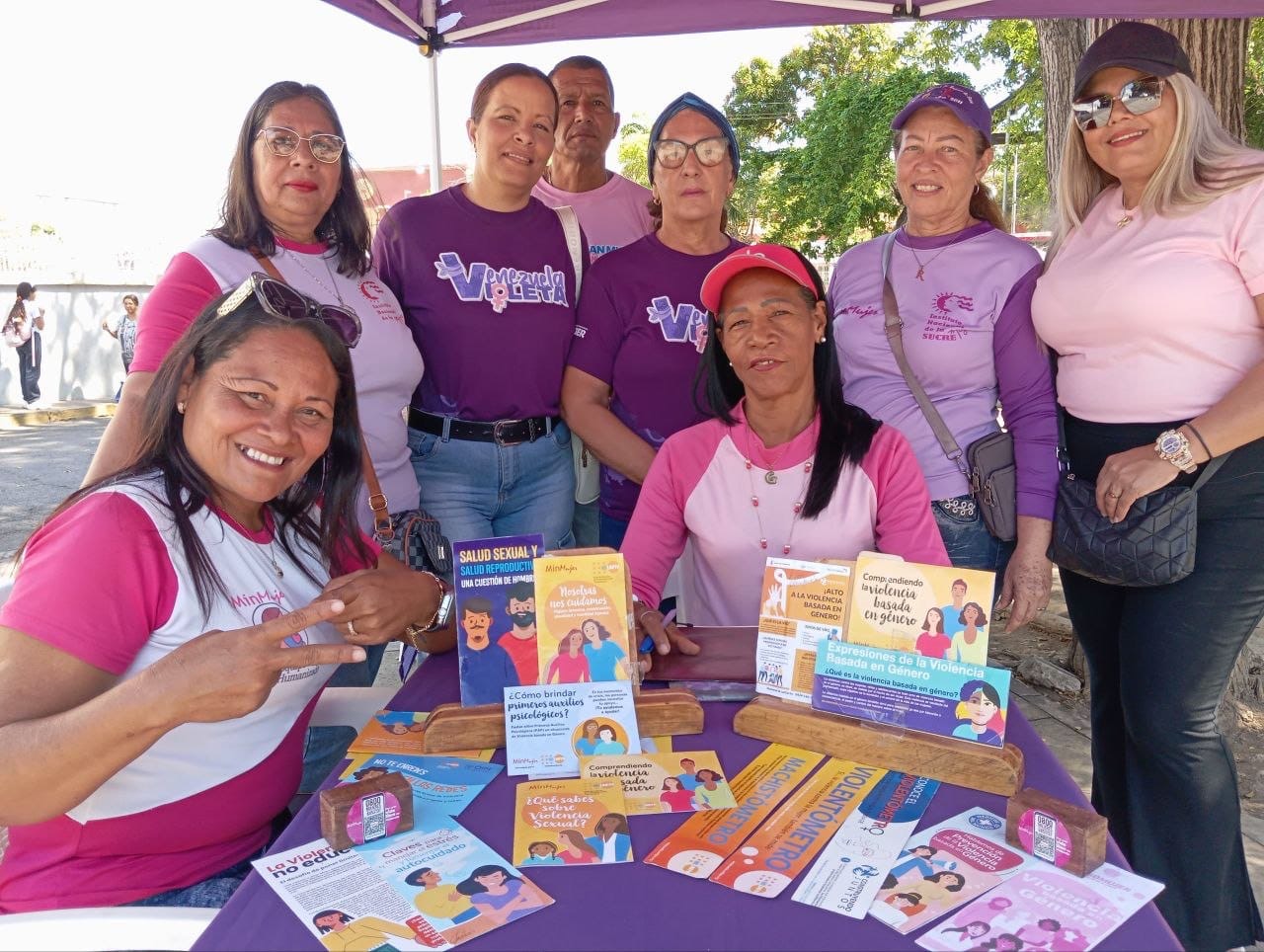 En este momento estás viendo MinMujer e Insomujer instalaron un punto violeta para ofrecer asesoría legal gratuita