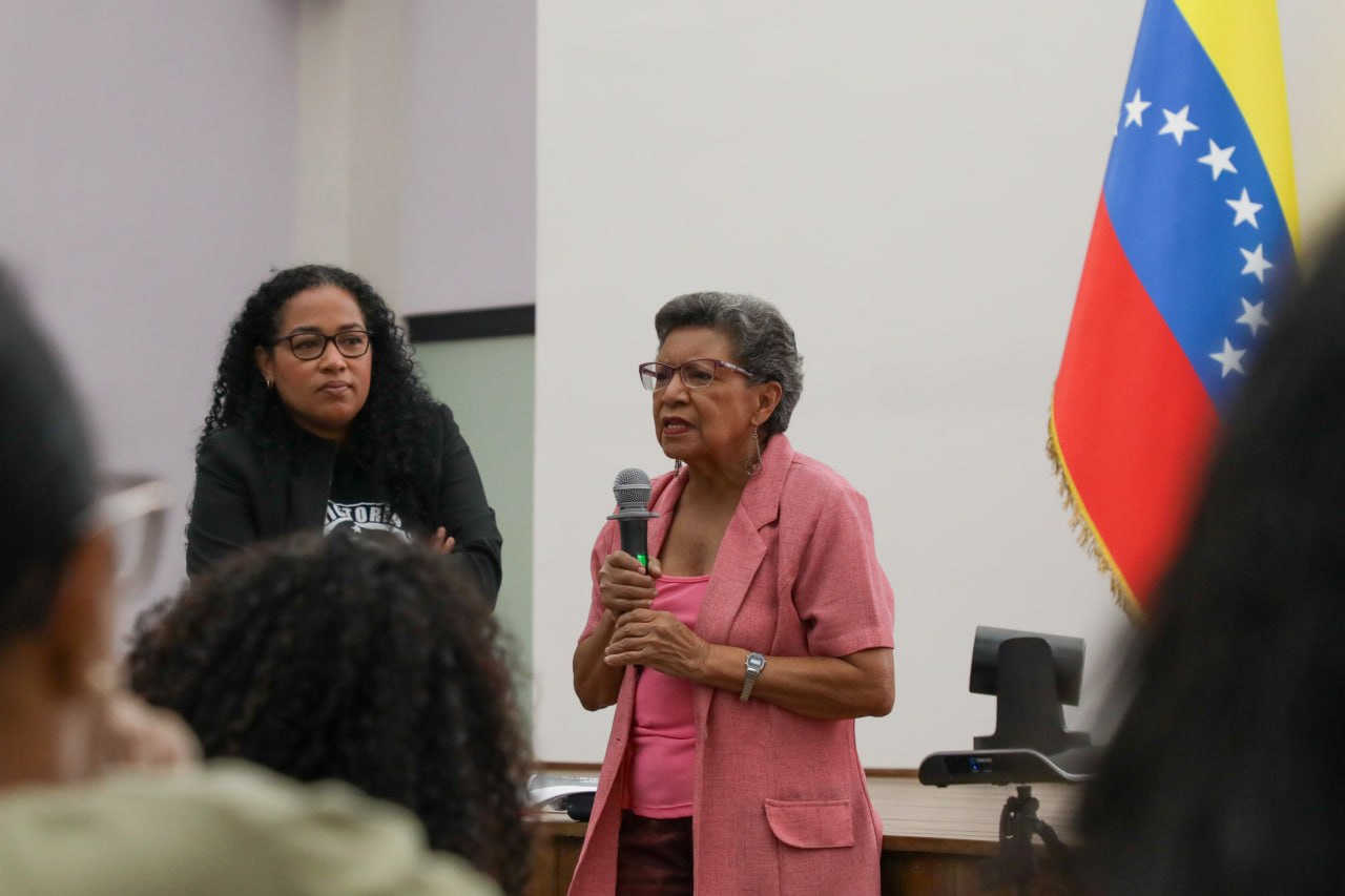 Lee más sobre el artículo Mujeres de movimientos sociales evalúan avances de las Brigadas por la Paz