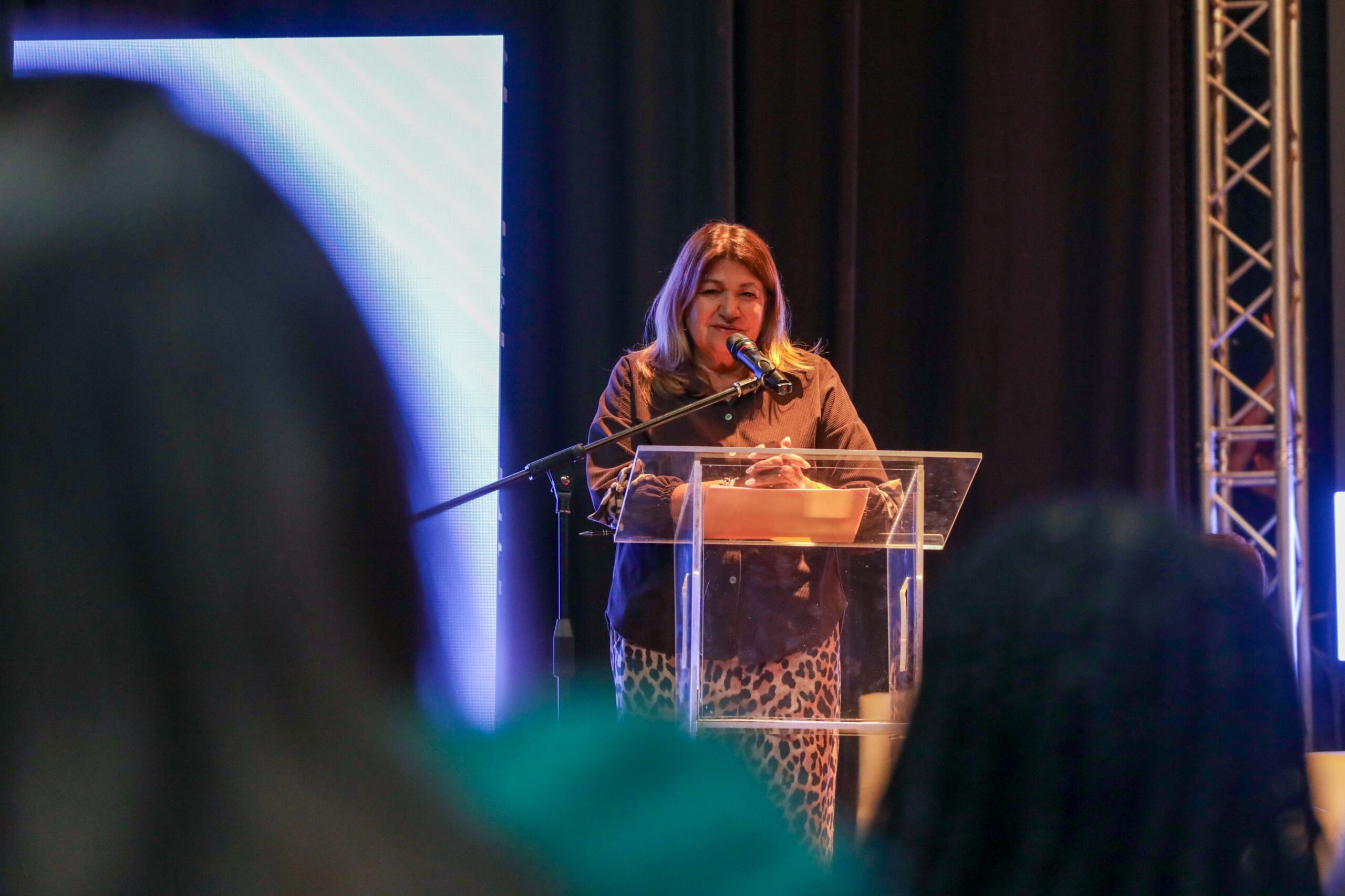 Lee más sobre el artículo Se activa la ruta técnica para la Convivencia y la Paz: Mujeres políticas de Venezuela instalan 12 mesas de trabajo permanente