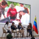 Desde el programa «Alma de Mujer», ministra Santaella rinde balance de salud e impulsa el Parto Humanizado