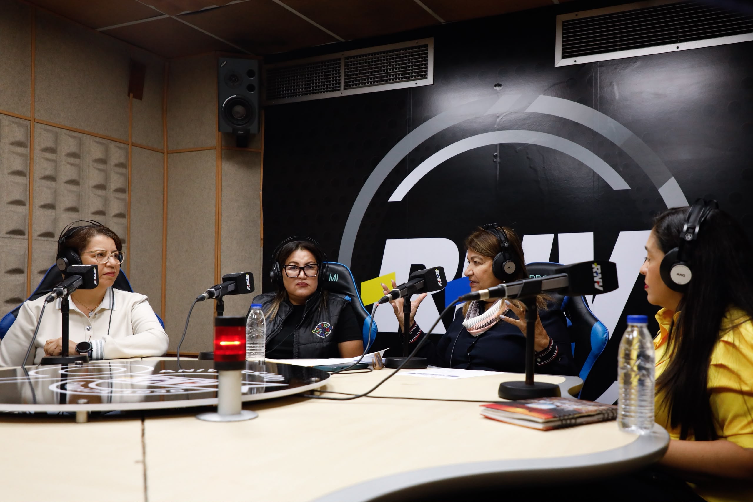 En este momento estás viendo Alma de Mujer: El Estado venezolano fortalece el acompañamiento social a la infancia y la familia venezolana