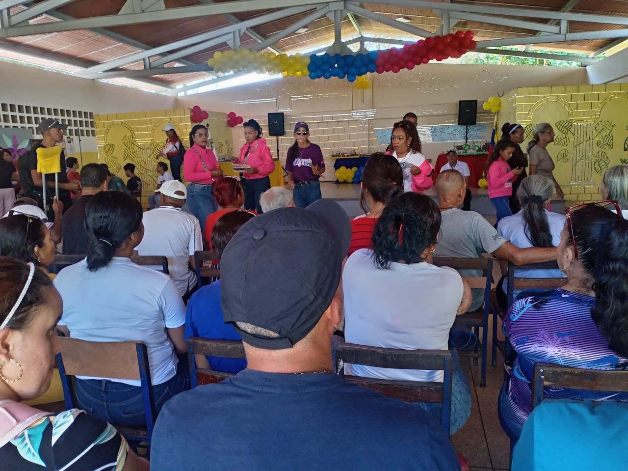 En este momento estás viendo MinMujer garantizó atención integral a más de 200 personas en jornadas sociales del plan «Sucre en Transformación»