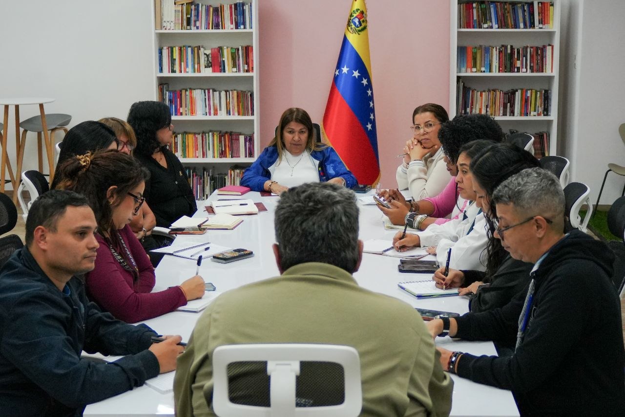 Lee más sobre el artículo Instituciones del Estado articulan acciones para la protección integral de niños, niñas y adolescentes en Campamentos Transitorios