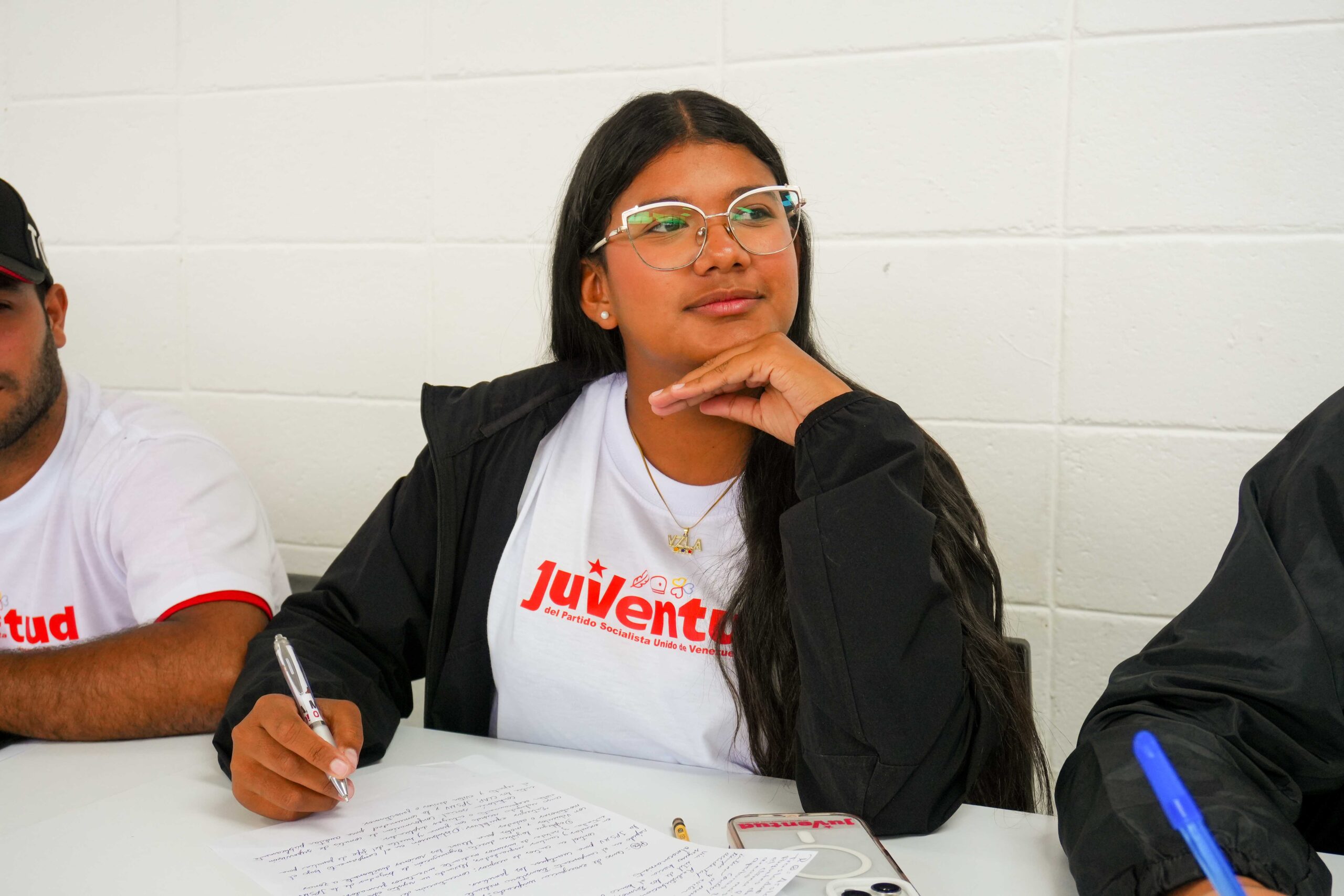 En este momento estás viendo Ministra Yelitze Santaella acompaña el Encuentro Nacional de Finanzas y Logística de la JPSUV en la Escuela Internacional de Liderazgo de la Juventud