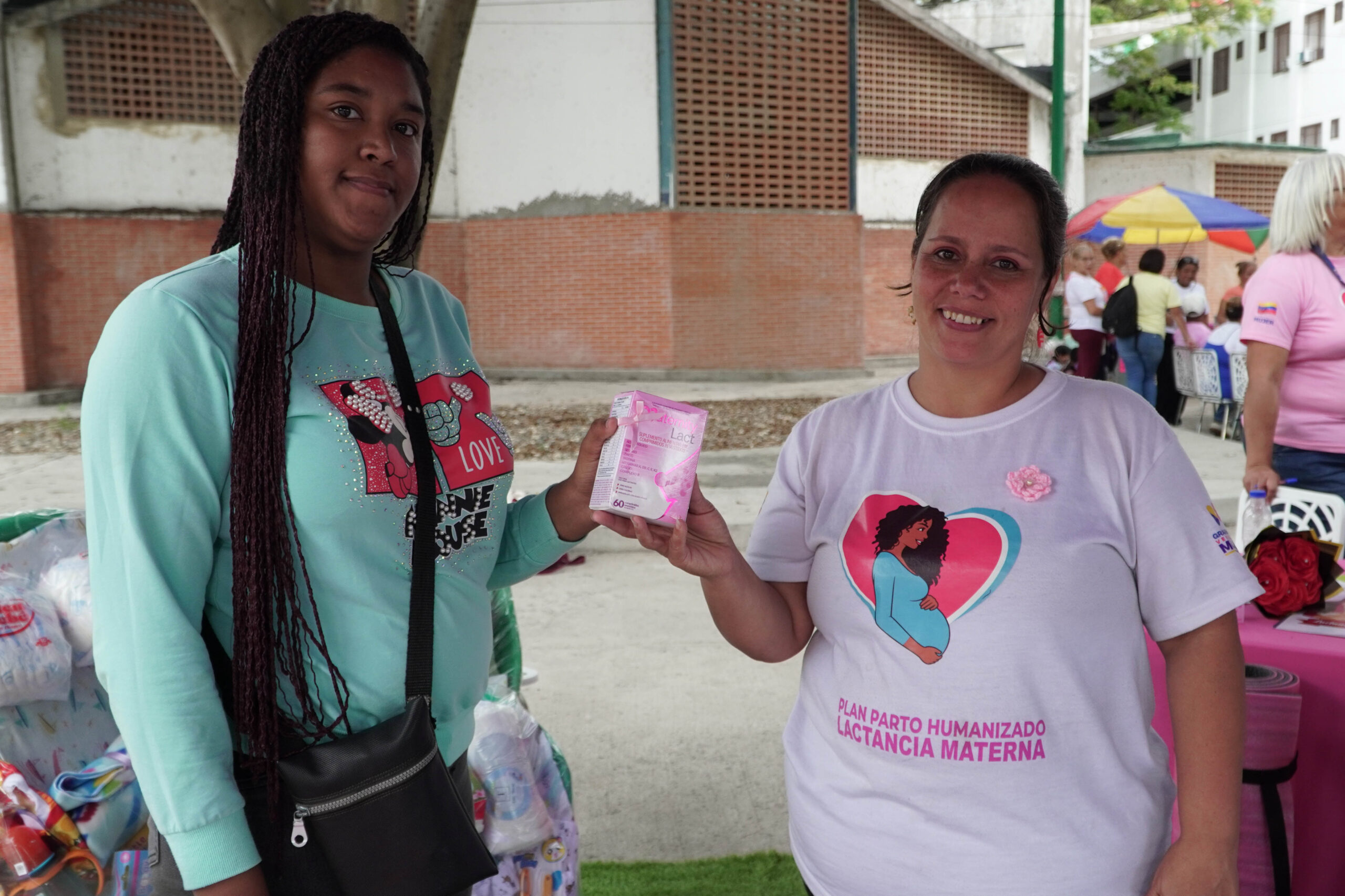 En este momento estás viendo La Gran Misión Venezuela Mujer realiza jornada para la prevención del cáncer de mama en el 23 de Enero
