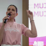 En el Mes Rosa: Lideresas fortalecen el amor propio y la sanación emocional en la Escuela Internacional «Nora Castañeda»