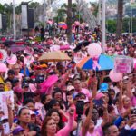 Caracas se vistió de rosa: Mujeres venezolanas marchan por la salud, la prevención y la paz