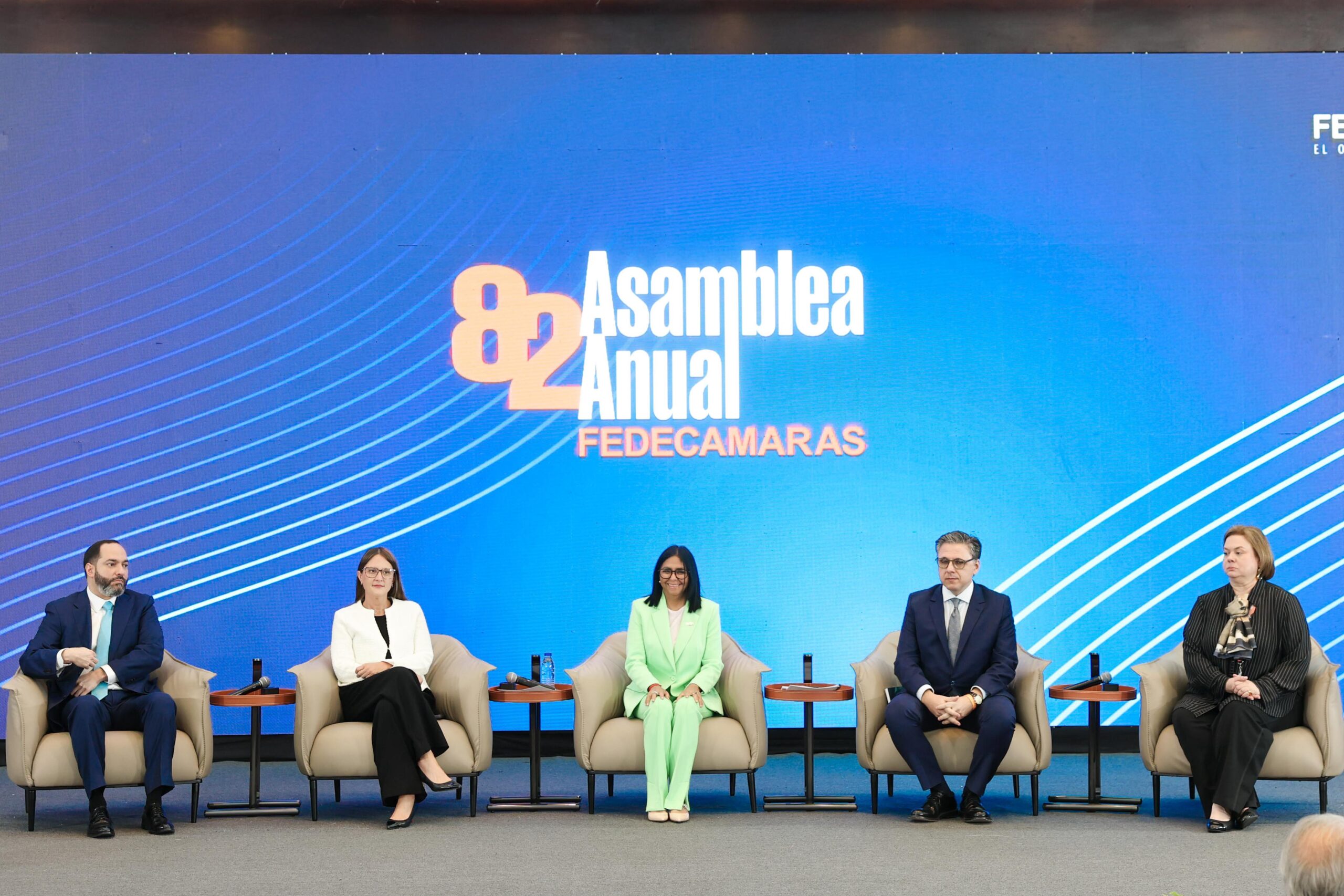 En este momento estás viendo Avanza la agenda gubernamental con nuevos proyectos de vivienda, salud pública y atención a la mujer